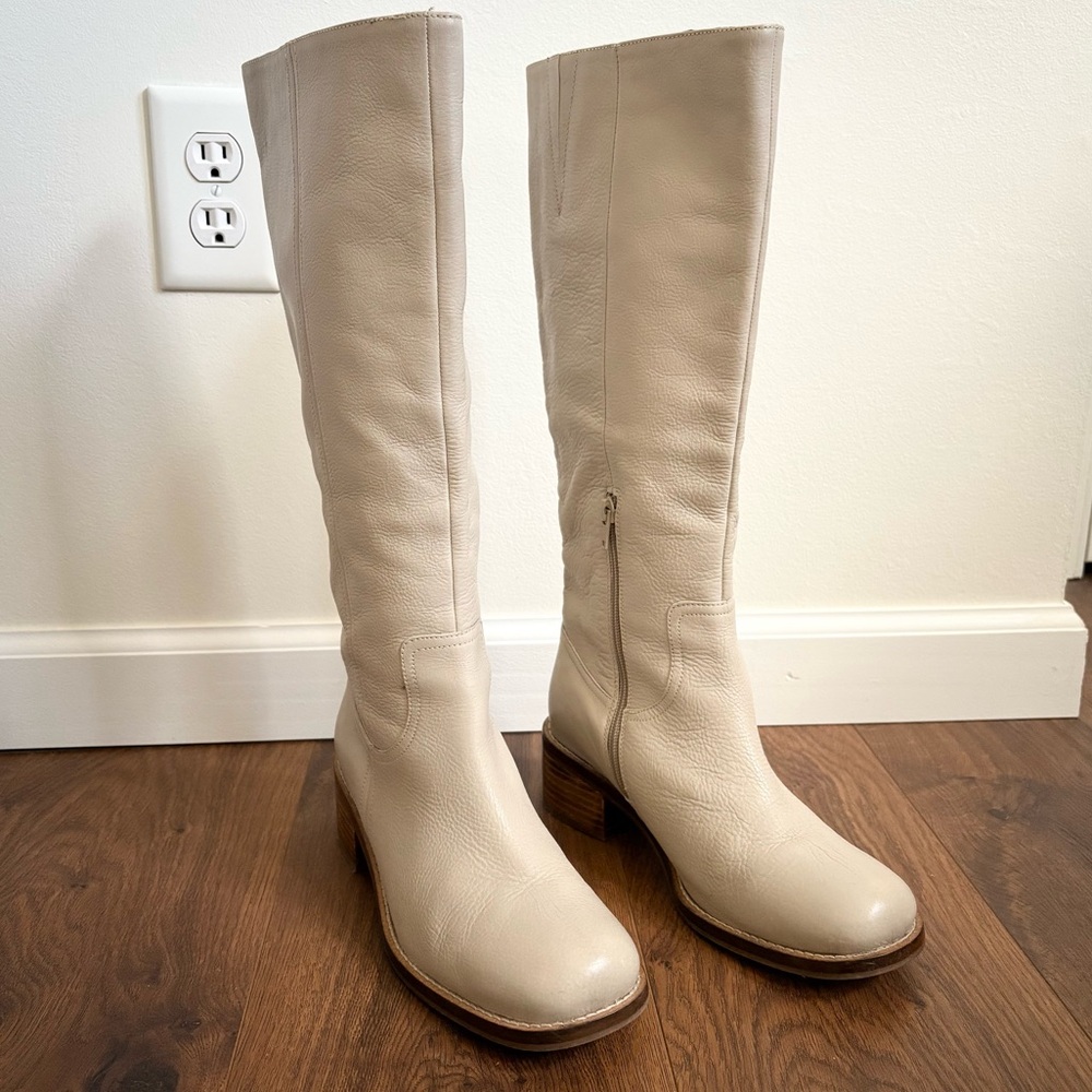 Seychelles Sand in My Boots in Off White - Picture 3 of 8